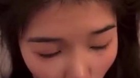白天女神晚上戴项圈狗链进酒店门就跪叼鸡巴猛吸对镜拍男的硬不起来她假叫求操IMG_1444