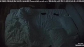大学城民宿哥们放假不回家带漂亮女朋友住酒店女友配合度高但小哥好像不敢大动就磨无水印-大学城民宿 10-3 (5)