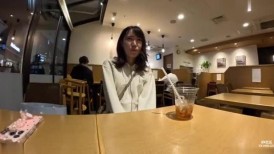 FC2 4927949 [无码] [限时3天] [18岁] 一位就读于著名女子大学的苗条美丽的大学生体验了她的第一次体内高潮♥ 她用可爱的声音呻吟着<啊啊♥>，并乞求体内射精...