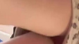 ❄067-【KFC】两个极品短裙高跟少妇逛街同好也忍不住偷拍一个粉内一个白内994